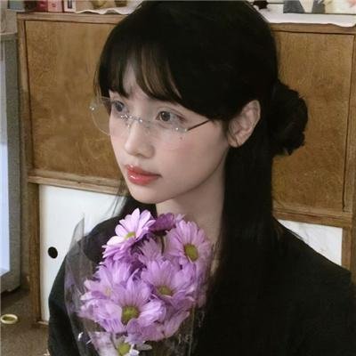 荒岛美女